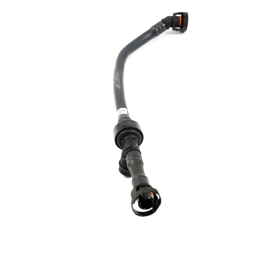BMW F20 F21 F30 LCI M140i 340i Tuyau d'évent Tuyau de reniflard du carter moteur - SKU 7643100 - Numéro de pièce 7643100