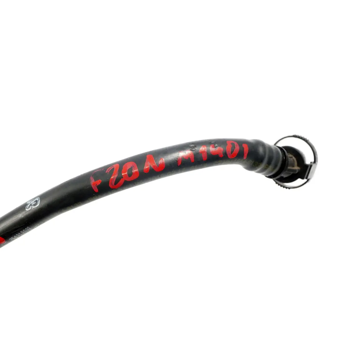 M140i 340i Tuyau d'évent Tuyau de reniflard du carter moteur pour BMW F20 F21 F30 LCI à propos du numéro de pièce 7643100 BMW F20 F21 F30 LCI M140i 340i Tuyau d'évent Tuyau de reniflard du carter moteur - SKU 7643100 - Numéro de pièce 7643100