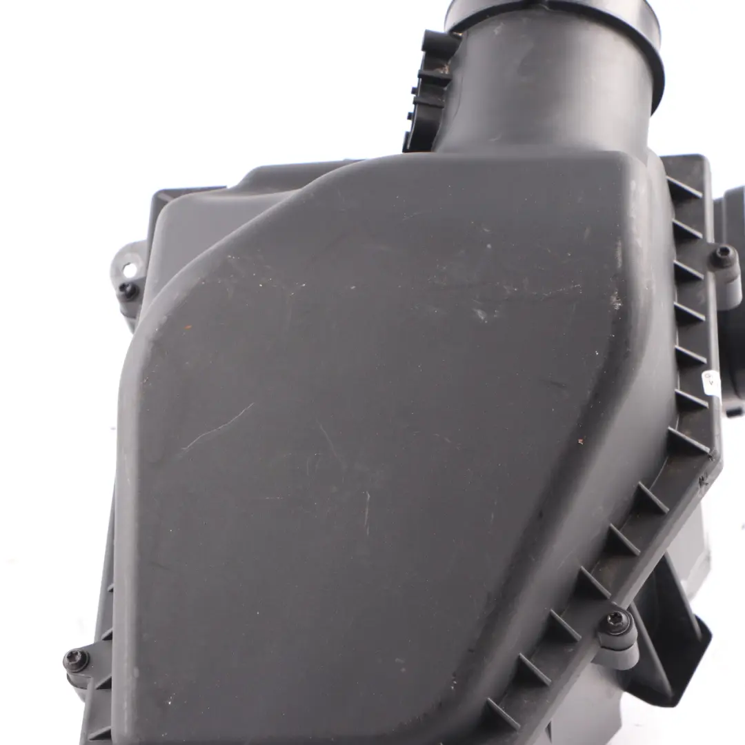Intake Silencer Air Filter Box Housing to BMW G30 G31 G11 G32 GT X3 G01 with Part number 7643301 BMW G30 G31 G11 G32 GT X3 G01 Intake Silencer Air Filter Box Housing - SKU 7643301 - Part number 7643301