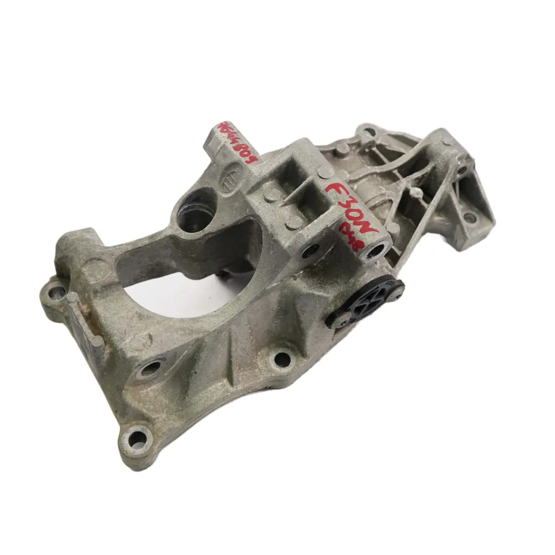 BMW F20 F22 F30 F32 LCI B48 Podstawa Mocowanie Pompy Wody - SKU 7644809 - Numer Części 7644809