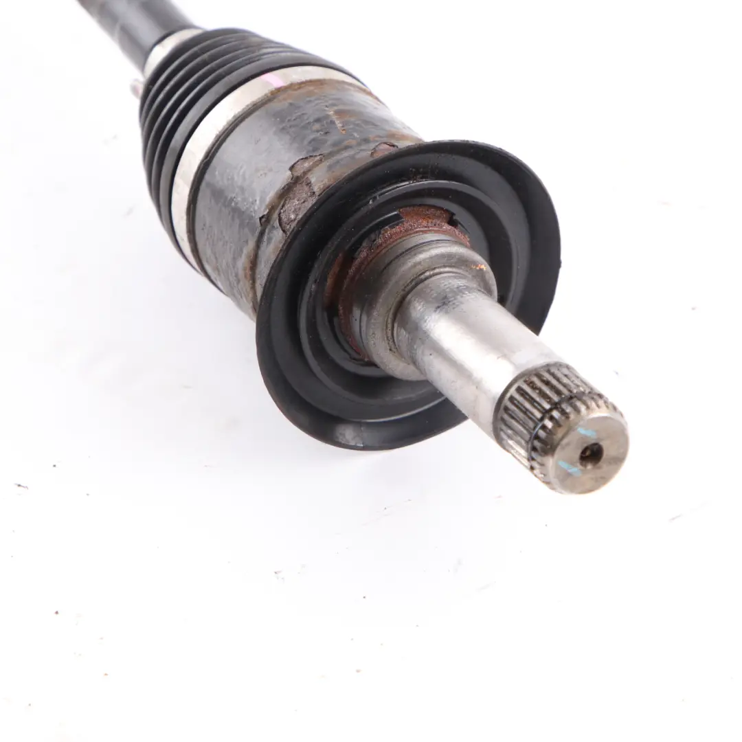 albero di trasmissione posteriore asse sinistro per BMW F45 X1 F48 xDrive con numero di parte 7646867 BMW F45 X1 F48 xDrive albero di trasmissione posteriore asse sinistro - SKU 7646867 - Numero di parte 7646867