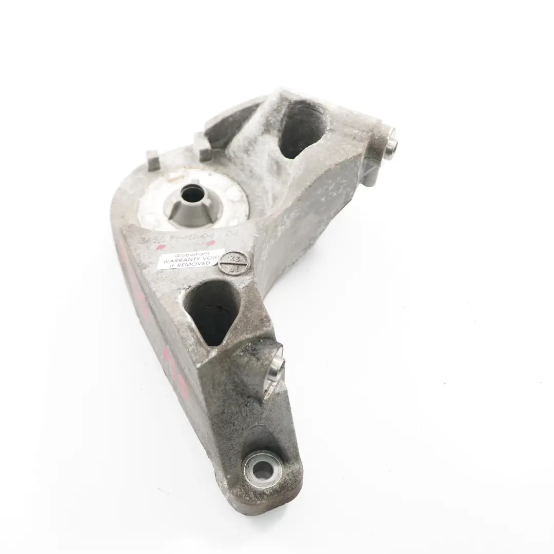 Wspornik Łapa Klimy Klimatyzacji do BMW F90 M5 G30 o numerze 7646904 BMW F90 M5 G30 Wspornik Łapa Klimy Klimatyzacji - SKU 7646904 - Numer Części 7646904