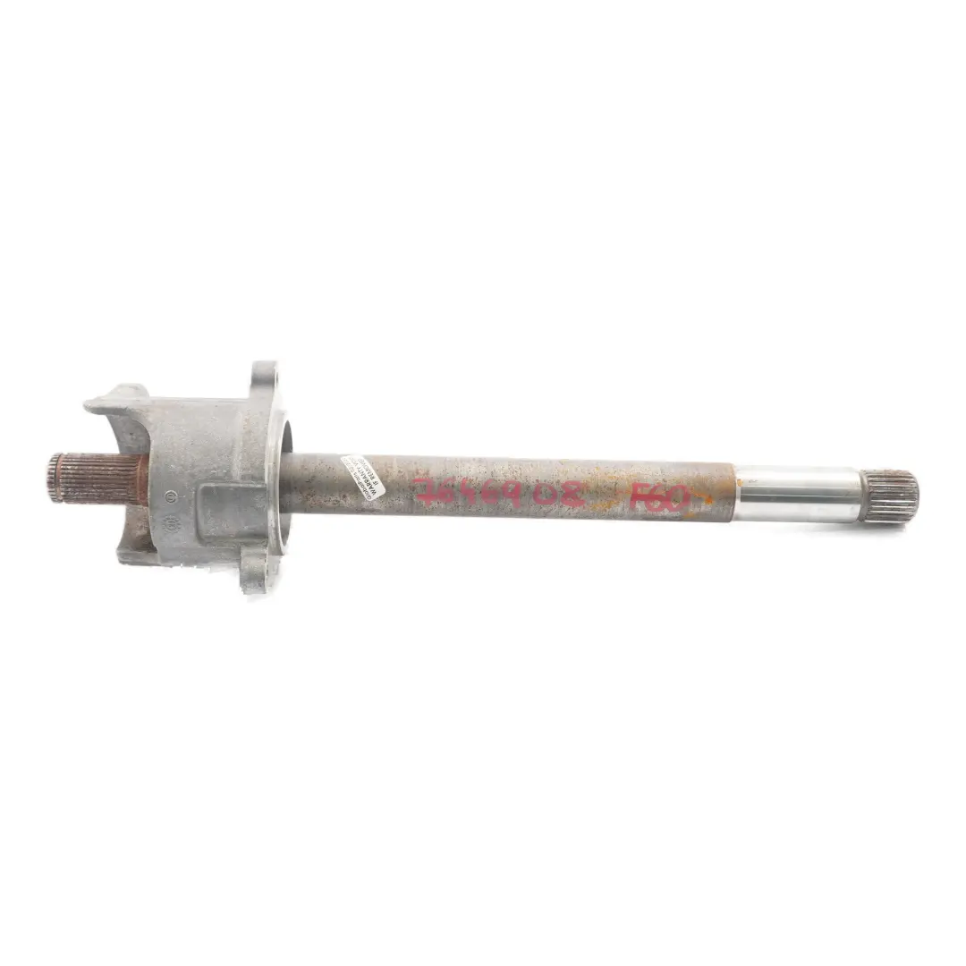 Albero di Trasmissione Interno per BMW F40 F45 F48 Diesel con numero di parte 7646908 BMW F40 F45 F48 Diesel Albero di Trasmissione Interno - SKU 7646908 - Numero di parte 7646908