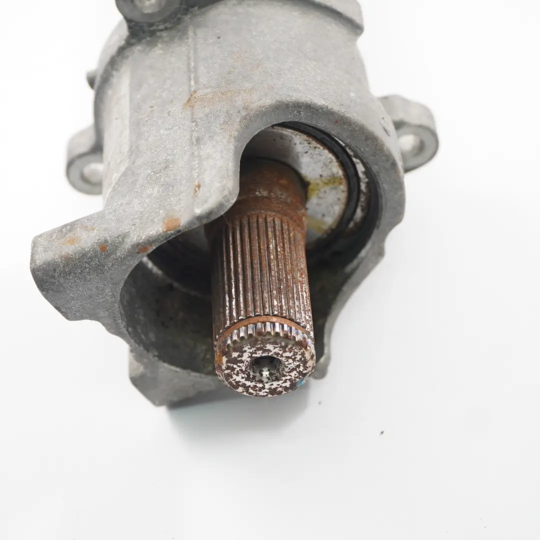 Albero di Trasmissione Interno per BMW F40 F45 F48 Diesel con numero di parte 7646908 BMW F40 F45 F48 Diesel Albero di Trasmissione Interno - SKU 7646908 - Numero di parte 7646908