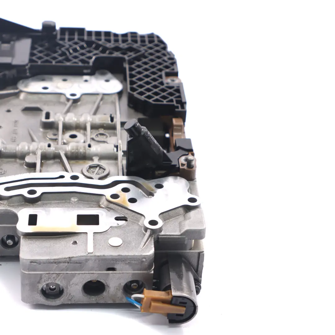 Mechatronics BMW E60 E61 LCI X5 E70 Drive Control Automatic Gearbox GA6HP19Z to with Part number 7647857 Mechatronics BMW E60 E61 LCI X5 E70 Drive Control Automatic Gearbox GA6HP19Z - SKU 7647857 - Part number 7647857