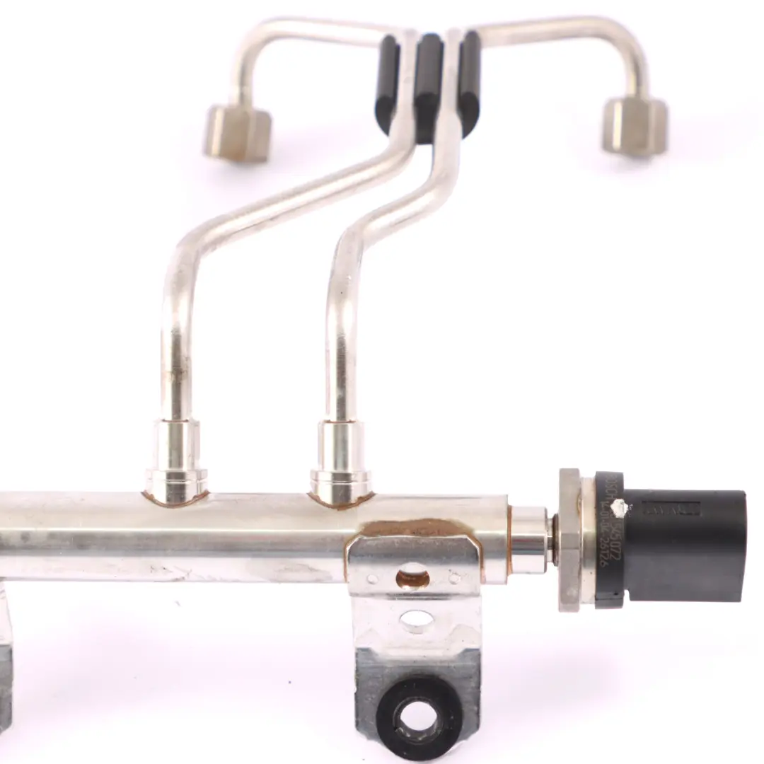 BMW E90 LCI Rail d'injection Tuyau carburant à haute pression 335i N55 - SKU 7649710 - Numéro de pièce 7649710