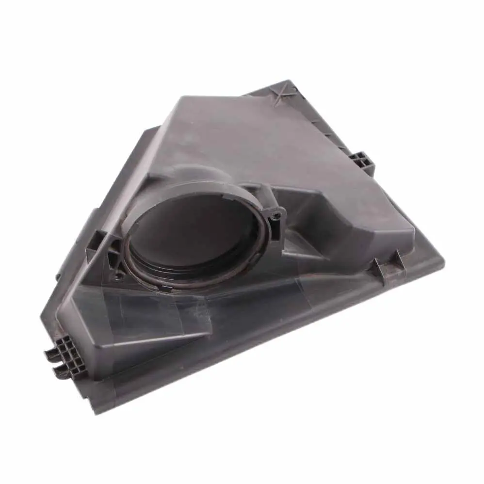 N57 Shield Air Microfilter Box Panel to Air Box Cover BMW E90 E92 LCI with Part number 7668988 Air Box Cover BMW E90 E92 LCI N57 Shield Air Microfilter Box Panel - SKU 7668988 - Part number 7668988