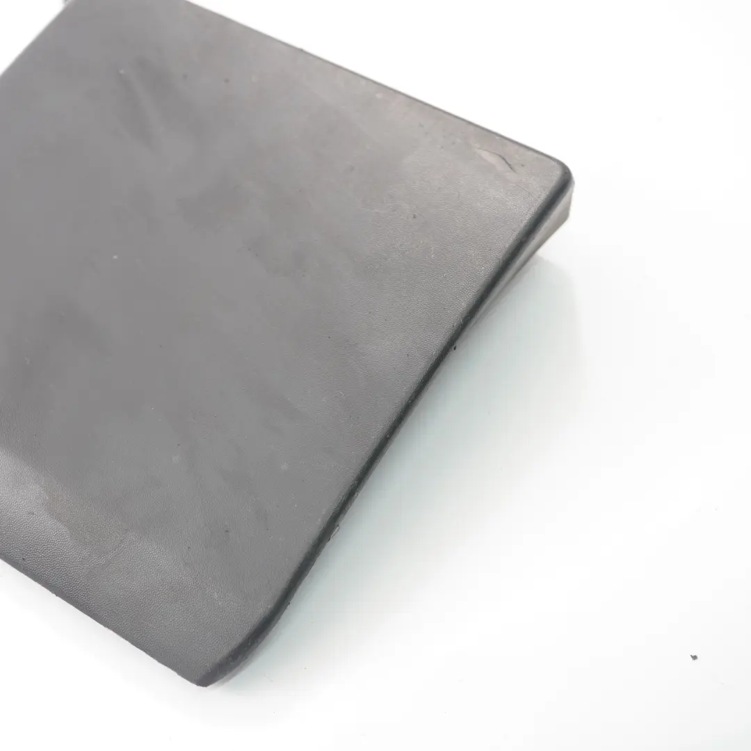 Side Strip Front Right O/S Guide Strip Cover to Renault Trafic III with Part number 768185709R Renault Trafic III Side Strip Front Right O/S Guide Strip Cover - SKU 768185709R - Part number 768185709R