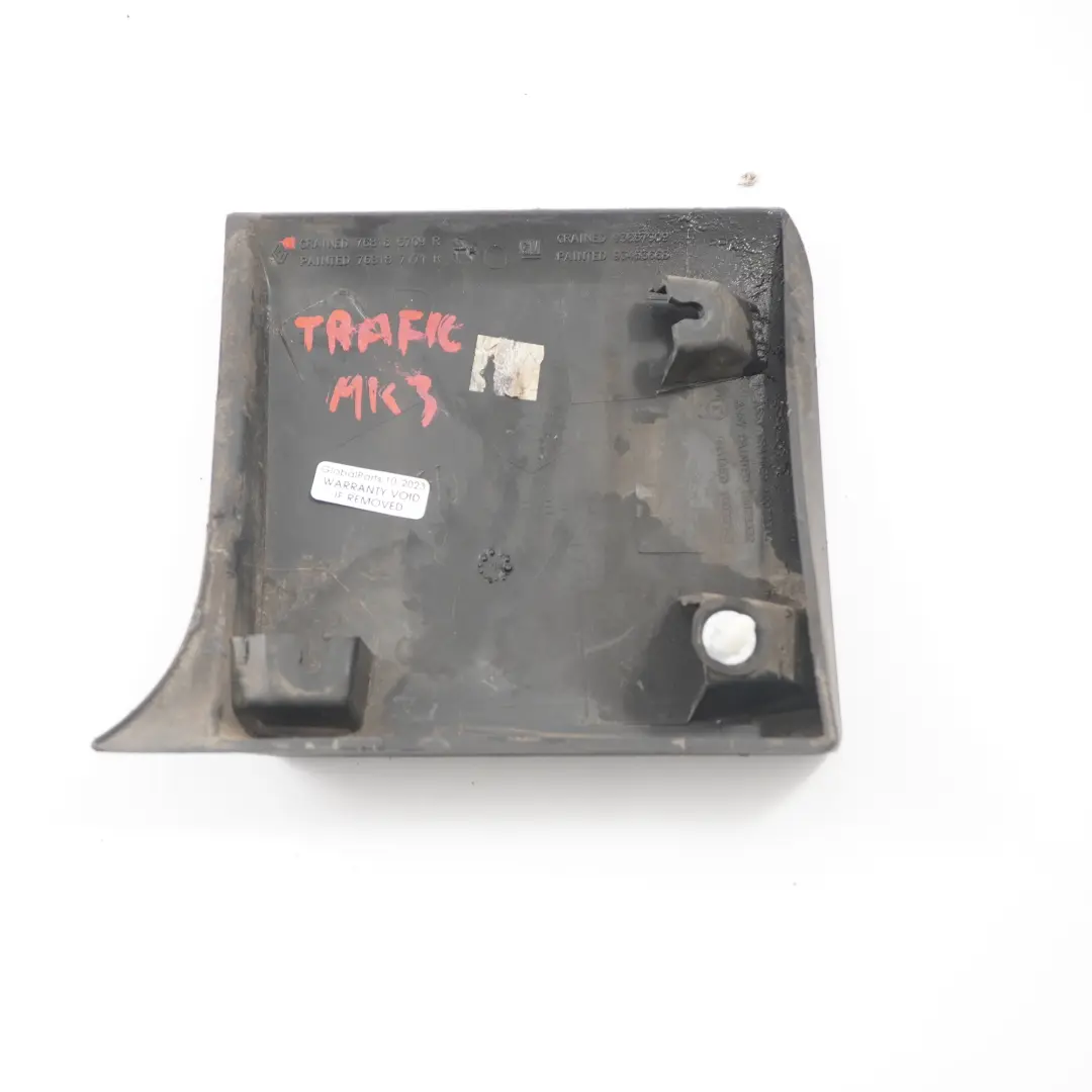 Side Strip Front Right O/S Guide Strip Cover to Renault Trafic III with Part number 768185709R Renault Trafic III Side Strip Front Right O/S Guide Strip Cover - SKU 768185709R - Part number 768185709R