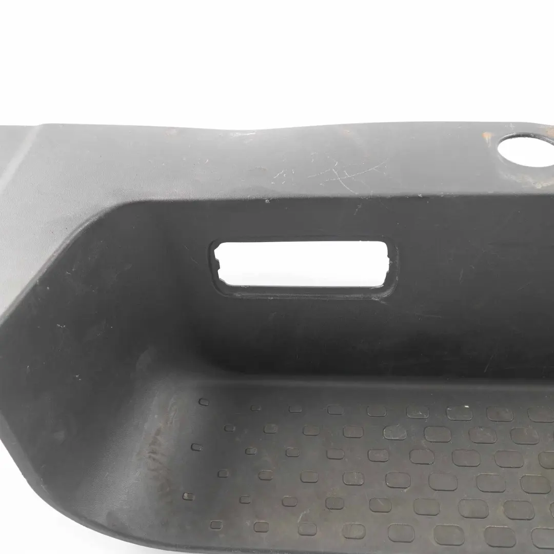 Türschweller vorne rechts Einstiegsstufe Abdeckung für Renault Trafic III Vivaro B mit Teilenummer 769518239R Renault Trafic III Vivaro B Türschweller vorne rechts Einstiegsstufe Abdeckung - SKU 769518239R - Teilenummer 769518239R