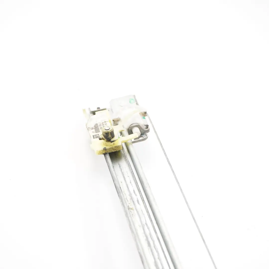 Renault Trafic Lève-Vitre Porte Avant Gauche Moteur Régulateur - SKU 7700311820-1 - Numéro de pièce 7700311820