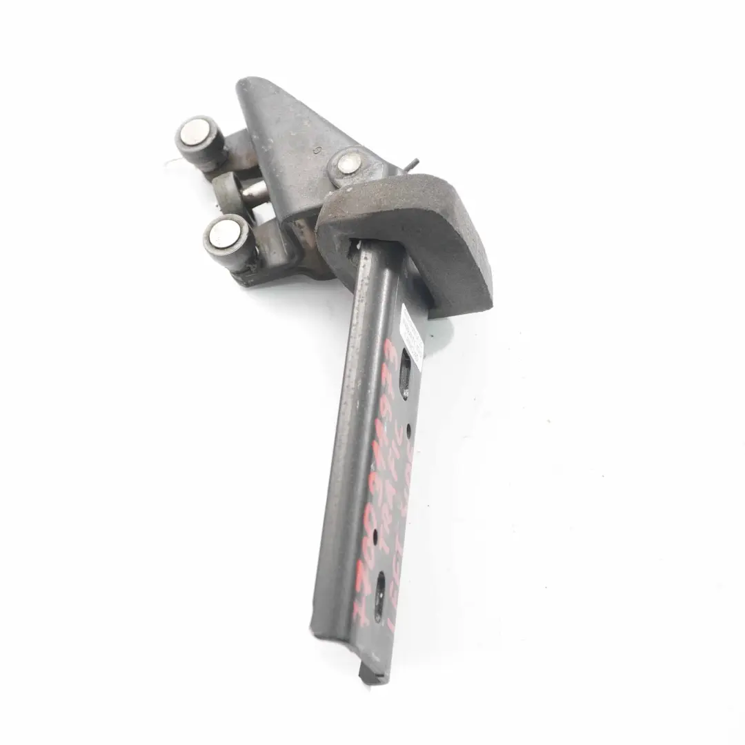 Porta scorrevole laterale sinistra Rullo guida per Renault Trafic Vivaro con numero di parte 7700311973 Renault Trafic Vivaro Porta scorrevole laterale sinistra Rullo guida - SKU 7700311973 - Numero di parte 7700311973