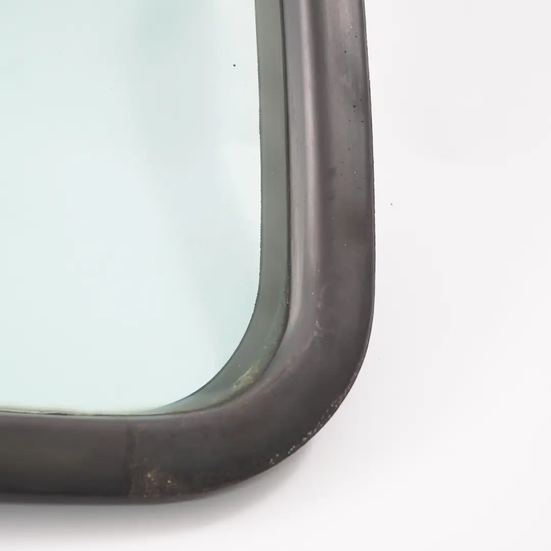 Window Glass Renault Master II Front Door Side Triangle Glass Right O/S AS2 to with Part number 7700351164 Window Glass Renault Master II Front Door Side Triangle Glass Right O/S AS2 - SKU 7700351164 - Part number 7700351164