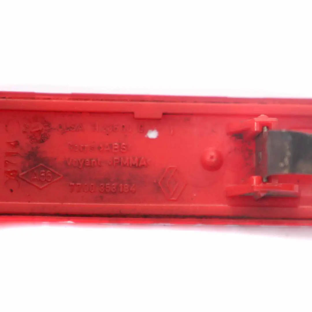 Riflettore paraurti Renault Trafic III Opel Vivaro B Luce posteriore per con numero di parte 7700353184 Riflettore paraurti Renault Trafic III Opel Vivaro B Luce posteriore - SKU 7700353184 - Numero di parte 7700353184