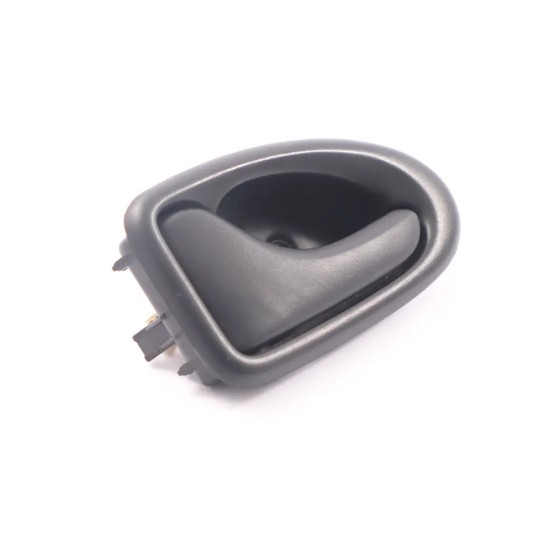 Poignée de porte Renault Master II Intérieur avant gauche 7700830078 pour à propos du numéro de pièce 7700353282 Poignée de porte Renault Master II Intérieur avant gauche 7700830078 - SKU 7700353282 - Numéro de pièce 7700353282