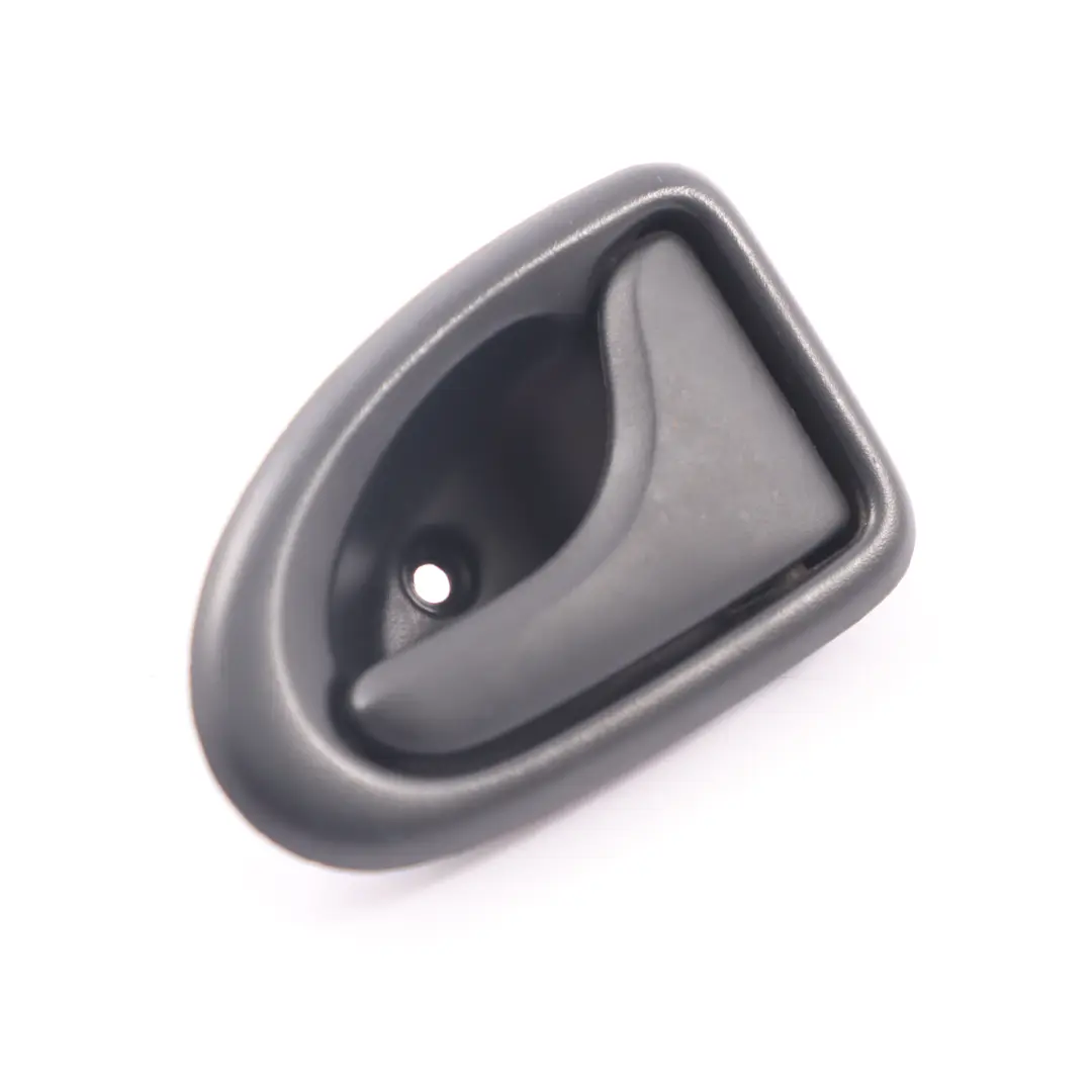 Klamka Wewnętrzna Drzwi Prawy Przód 7700830079 do Renault Master II o numerze 7700353283 Renault Master II Klamka Wewnętrzna Drzwi Prawy Przód 7700830079 - SKU 7700353283 - Numer Części 7700353283