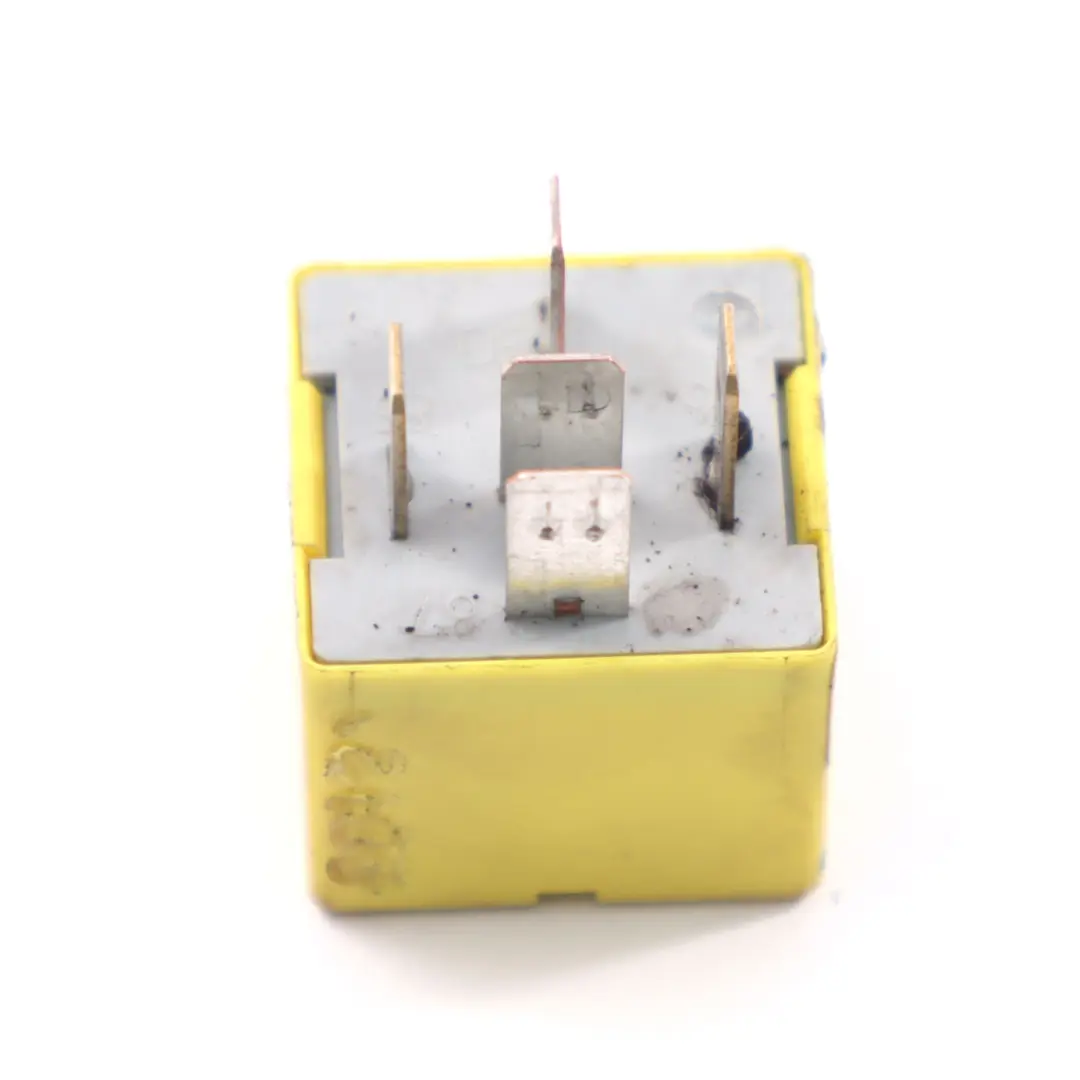 Renault Relay Module Control Unit Yellow 12V 40A 5 Pins - SKU 7700844253 - Part number 7700844253