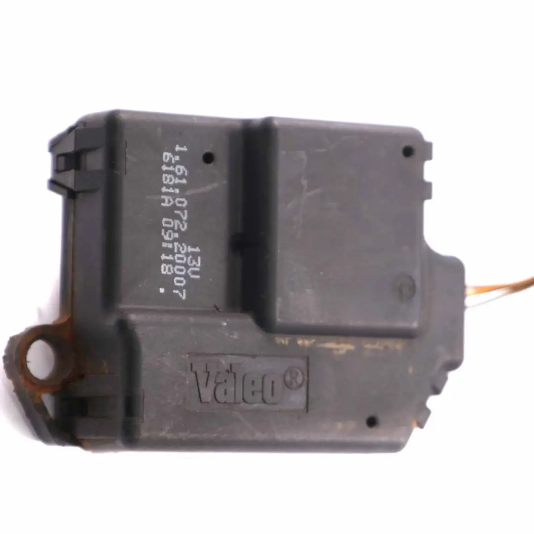 Calefacción Motor Unidad Actuador para Renault Trafic II con número de pieza 7701050311 Renault Trafic II Calefacción Motor Unidad Actuador - SKU 7701050311 - Número de pieza 7701050311