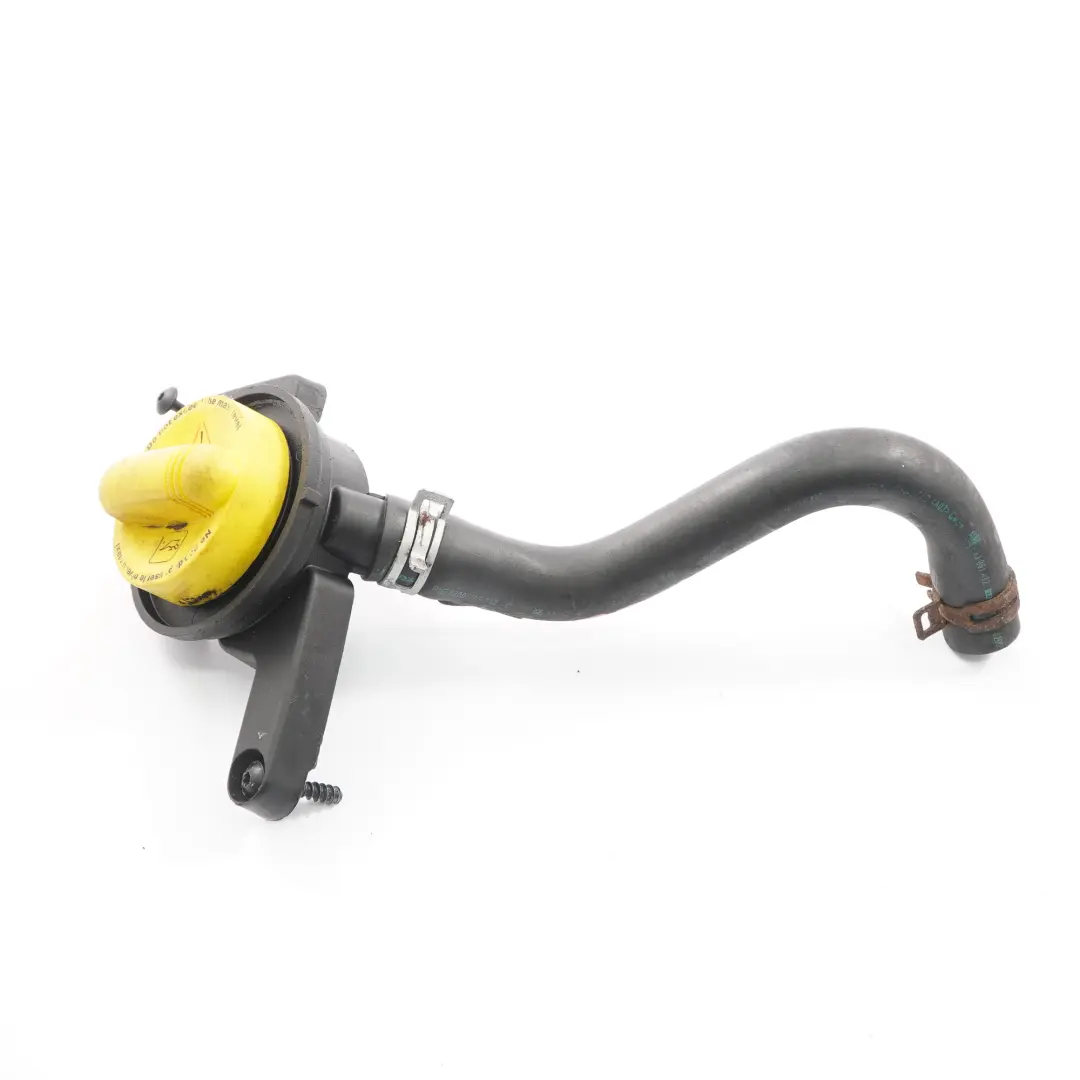 Renault Trafic II 2.0 DCI Diesel Oil Filler Neck Pipe Line Tube - SKU 7701066085 - Part number 7701066085