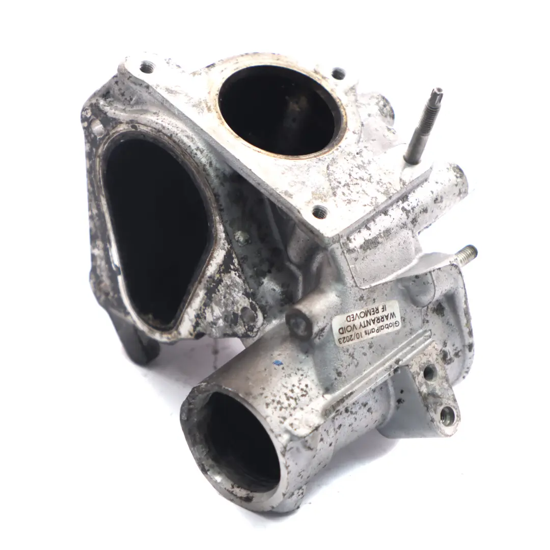 Dacia 1.5 dCi Flansza Zaworu EGR do Nissan Qashqai Renault o numerze 7701070964 Nissan Qashqai Renault Dacia 1.5 dCi Flansza Zaworu EGR - SKU 7701070964 - Numer Części 7701070964