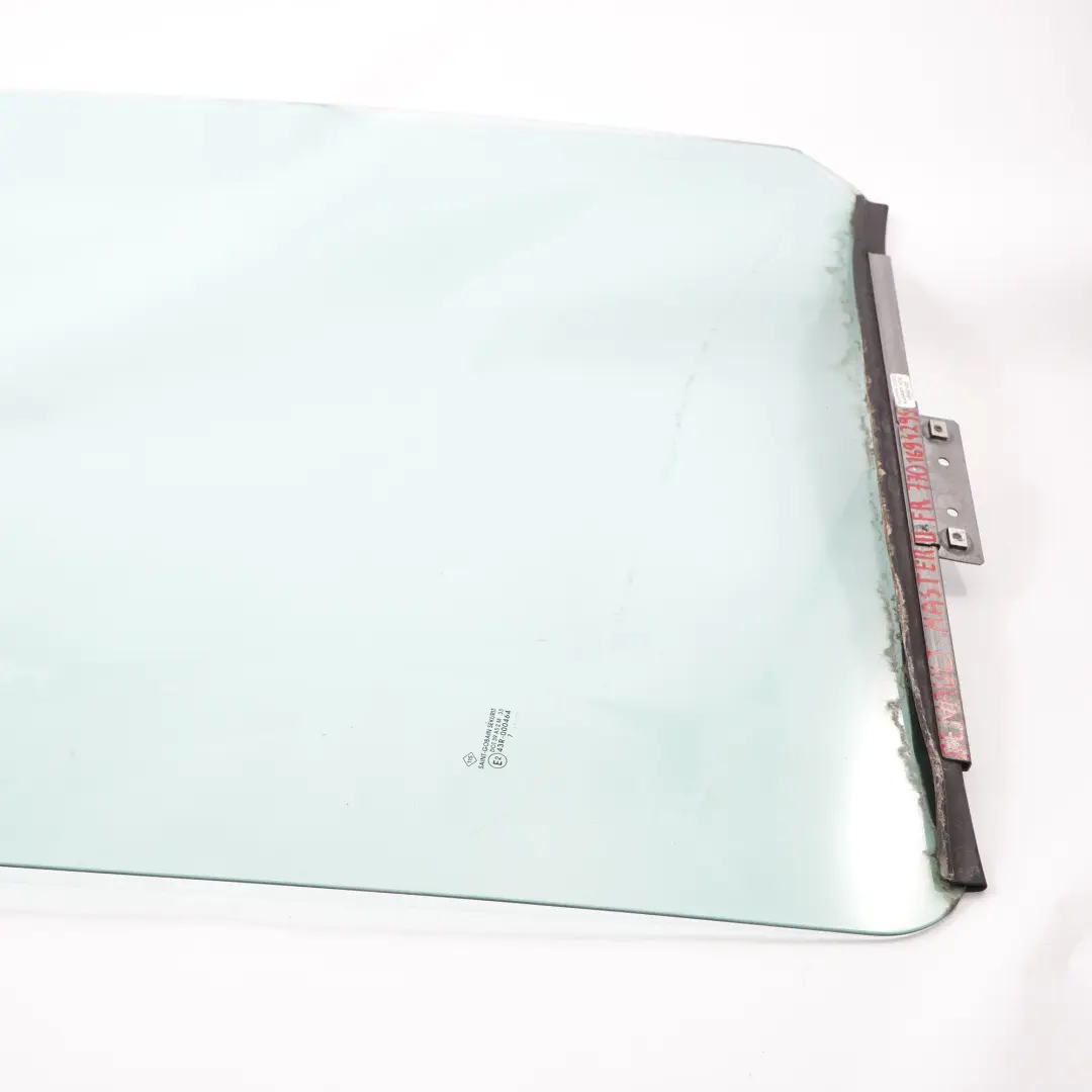 Window Glass Renault Master II Movano A Front Door Side Glazing Right O/S AS2 to with Part number 7701694295 Window Glass Renault Master II Movano A Front Door Side Glazing Right O/S AS2 - SKU 7701694295 - Part number 7701694295