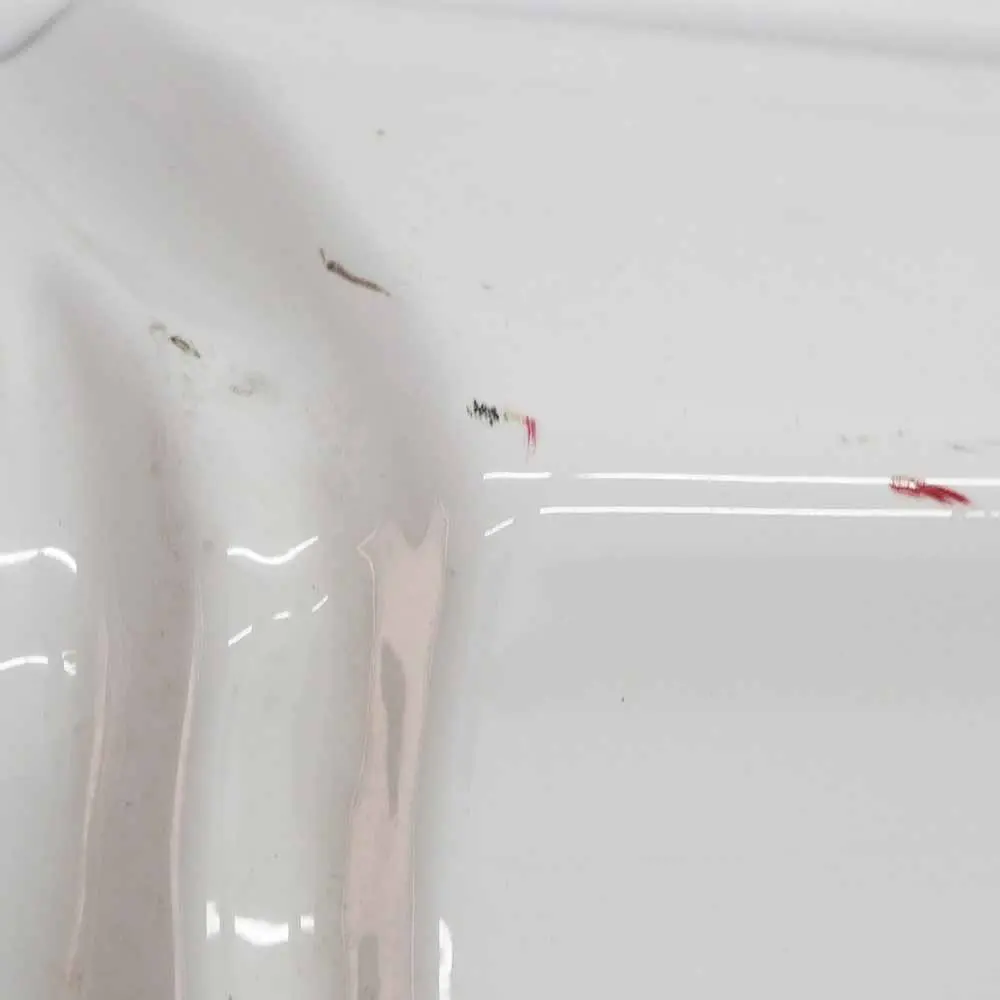 Puerta Trasera Derecha Tapa Maletero Casa Blanco - D31 para Renault Trafic II con número de pieza 7750311422 Renault Trafic II Puerta Trasera Derecha Tapa Maletero Casa Blanco - D31 - SKU 7750311422-CAW - Número de pieza 7750311422