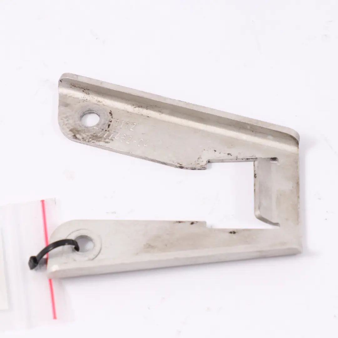 Support de montage Support de support pour BMW E90 à propos du numéro de pièce 7777462 BMW E90 Support de montage Support de support - SKU 7777462 - Numéro de pièce 7777462