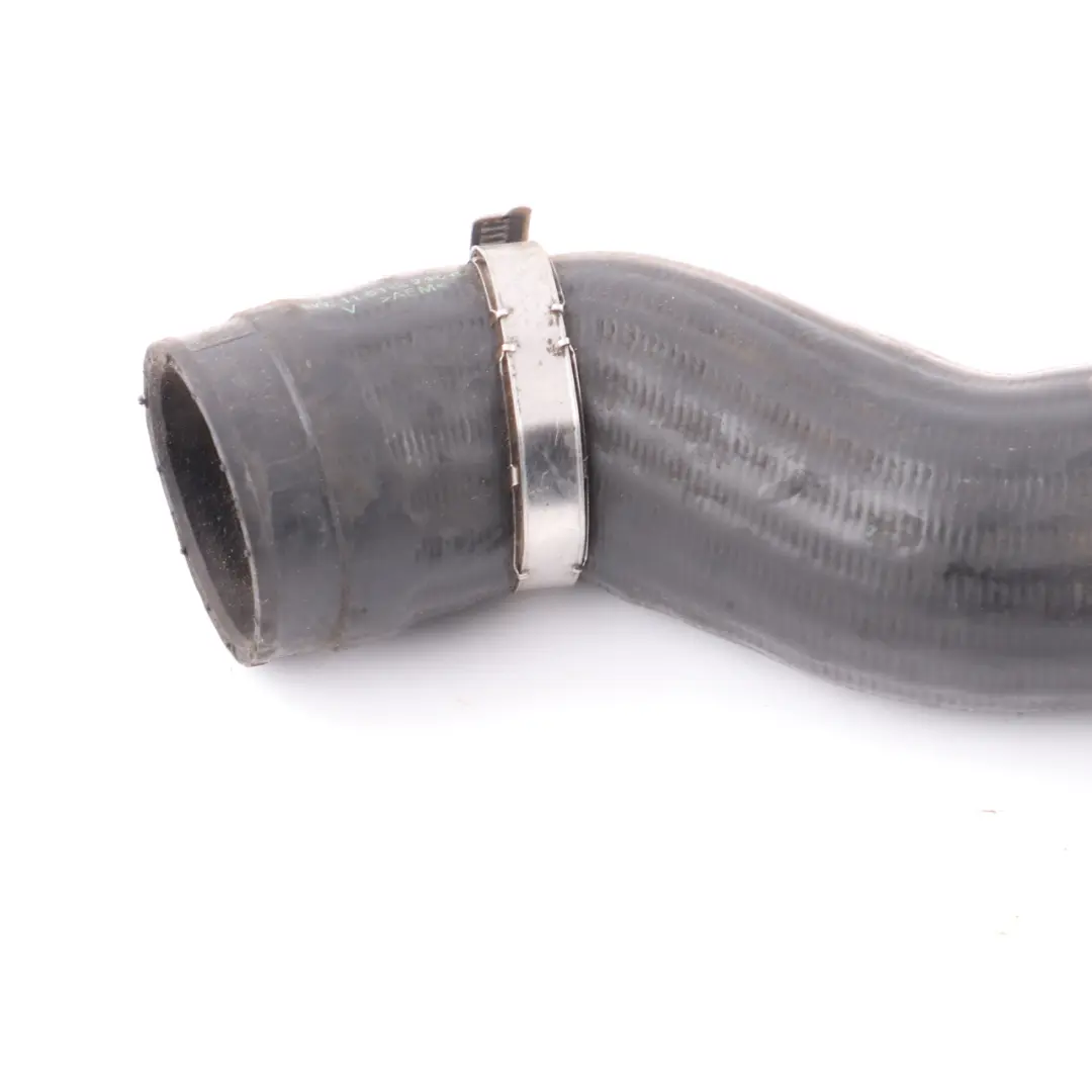 M57 Tubo Presion Turbo Carga de Aire del Intercooler Pieza para BMW E46 E53 con número de pieza 7788576 BMW E46 E53 M57 Tubo Presion Turbo Carga de Aire del Intercooler Pieza - SKU 7785500 - Número de pieza 7788576