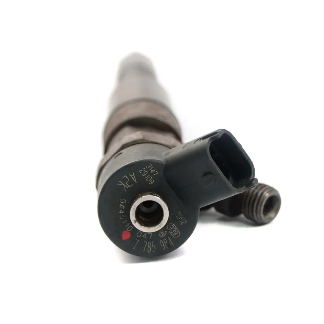 M57 Inyector Combustible Boquilla Inyección para BMW X5 E46 E39 E53 3.0d con número de pieza 7785984 BMW X5 E46 E39 E53 3.0d M57 Inyector Combustible Boquilla Inyección - SKU 7785984 - Número de pieza 7785984