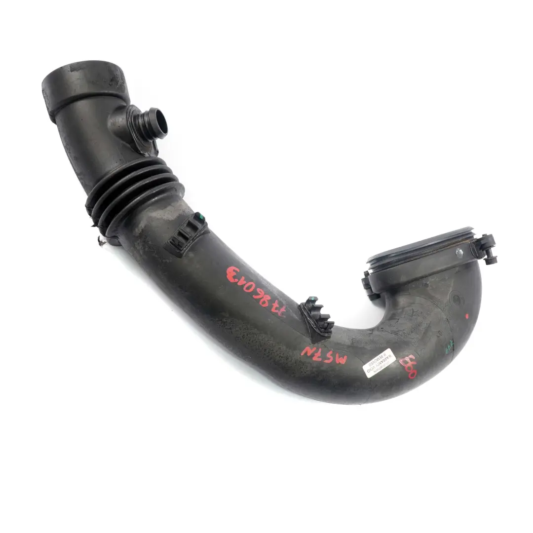 M57N Motor Aire Filtrado Tubo Turbo para BMW 5 7 X3 E53 E60 E83 con número de pieza 7786013 BMW 5 7 X3 E53 E60 E83 M57N Motor Aire Filtrado Tubo Turbo - SKU 7786013 - Número de pieza 7786013