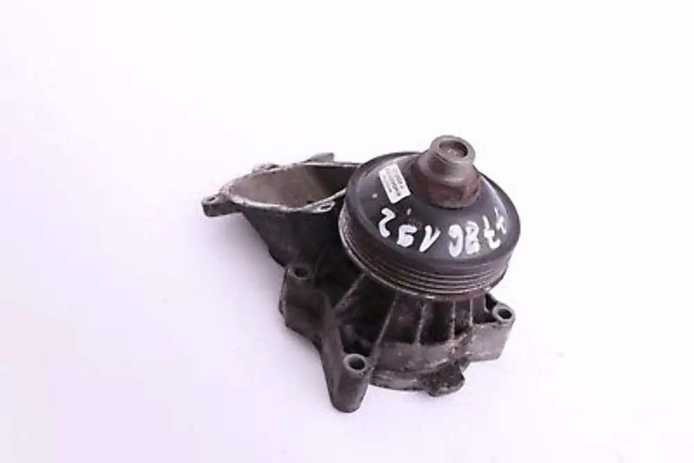 BMW 3 5 7 X5 er E38 E39 E46 E53 M57 Kühlmittelpumpe mechanisch 2354055 - SKU 7786192 - Teilenummer 7786192