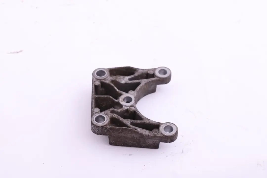 M62 Petrol Supporting Mount Power Steering Pump Bracket to BMW X5 Series E53 with Part number 7786812 BMW X5 Series E53 M62 Petrol Supporting Mount Power Steering Pump Bracket - SKU 7786812 - Part number 7786812