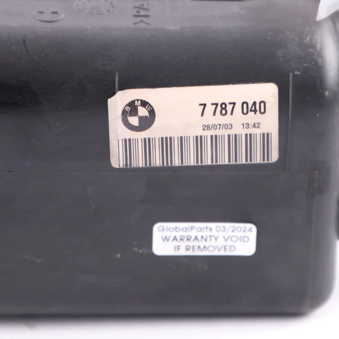 Coolant Header Overflow Expansion Tank Radiator to BMW X5 E53 3.0 d with Part number 7787040 BMW X5 E53 3.0 d Coolant Header Overflow Expansion Tank Radiator - SKU 7787040-1 - Part number 7787040