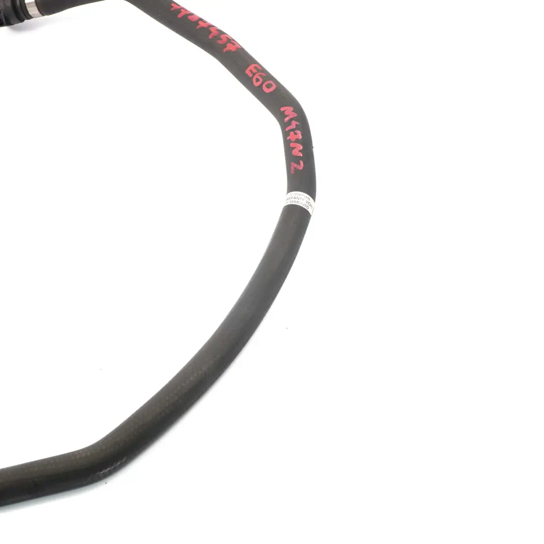 N47N2 Manguera tubería ventilación radiador para BMW E60 E61 LCI 520d con número de pieza 7787457 BMW E60 E61 LCI 520d N47N2 Manguera tubería ventilación radiador - SKU 7787457 - Número de pieza 7787457