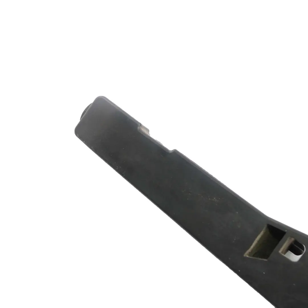 Kühlwasser Ausgleichsbehälter Halter Halterung für BMW 5 er E60 E61 E64 LCI mit Teilenummer 7788293 BMW 5 er E60 E61 E64 LCI Kühlwasser Ausgleichsbehälter Halter Halterung - SKU 7788293 - Teilenummer 7788293