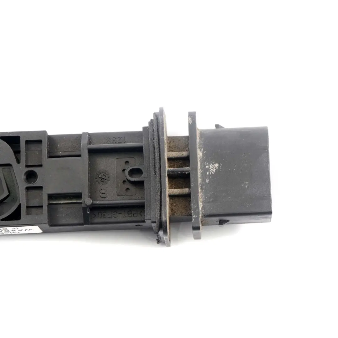 Intake Hot Air Flow Mass Meter F00C2G7315 to BMW 1 3 5 E60 X3 E83 E87 E90 Diesel with Part number 7788744 BMW 1 3 5 E60 X3 E83 E87 E90 Diesel Intake Hot Air Flow Mass Meter F00C2G7315 - SKU 7788744-2 - Part number 7788744