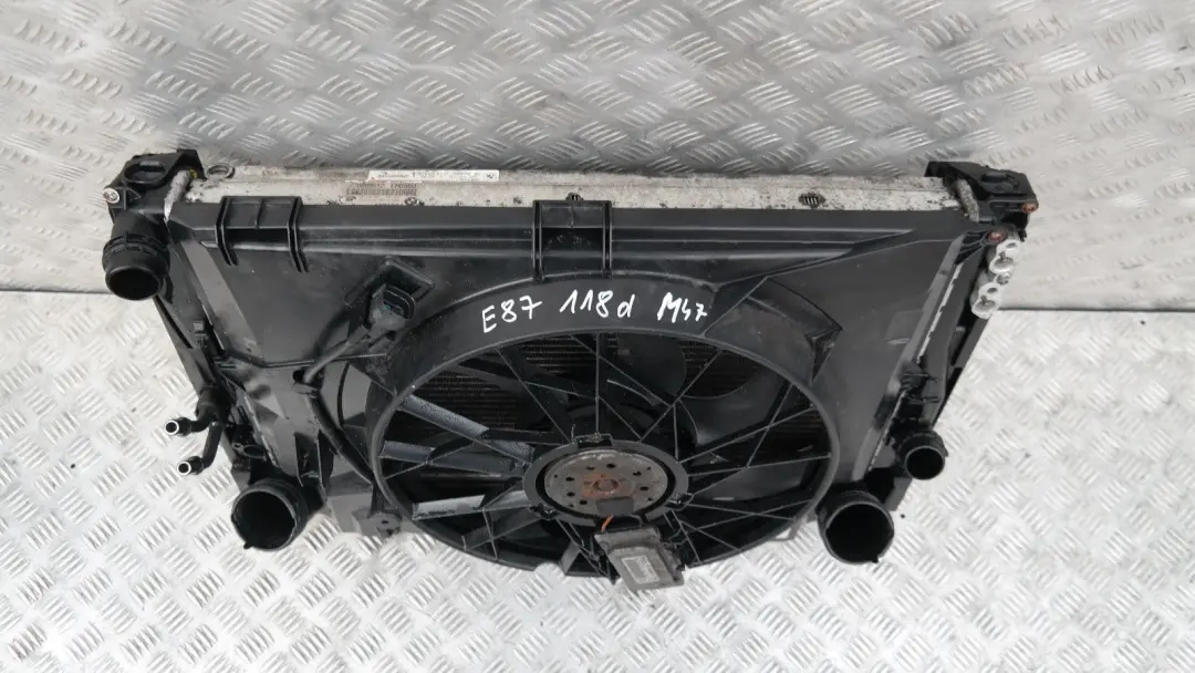 BMW E87 E90 E91 Set Complet Boîtier Ventilateur Radiateur Ventilateur DIESEL M47 - SKU 7788905-1 - Numéro de pièce 17427788905