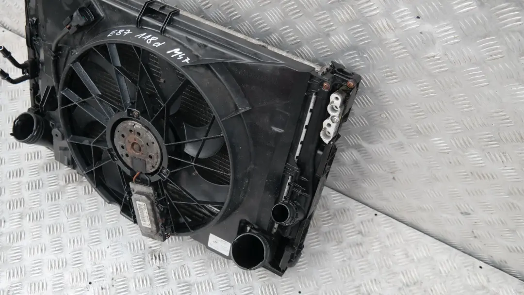 BMW E87 E90 E91 Set Complet Boîtier Ventilateur Radiateur Ventilateur DIESEL M47 - SKU 7788905-1 - Numéro de pièce 17427788905