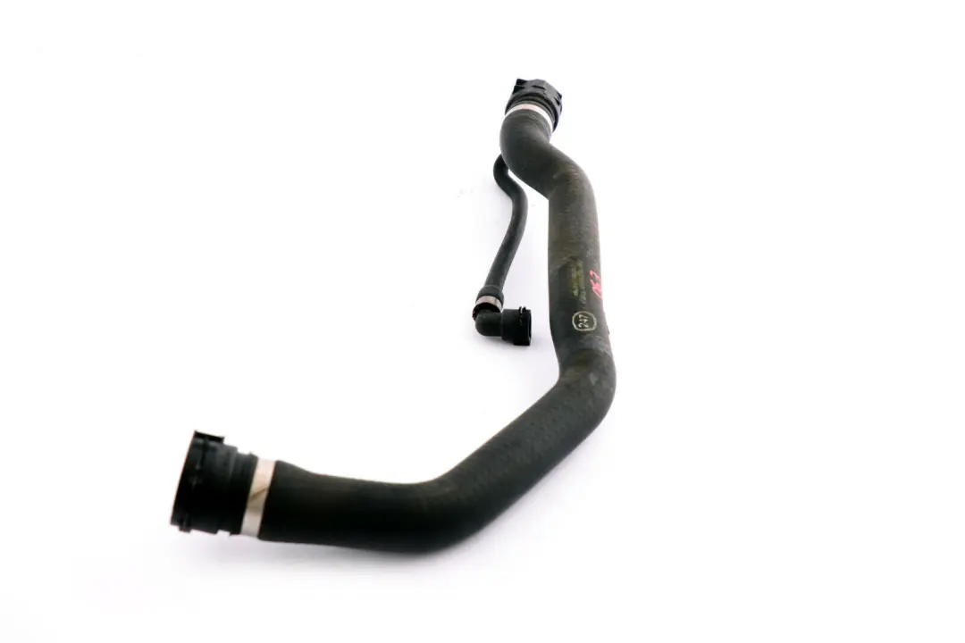 BMW E90 E90N E91 E92 E93 Flexible culasse en haut du radiateur - SKU 7789587 - Numéro de pièce 7789587