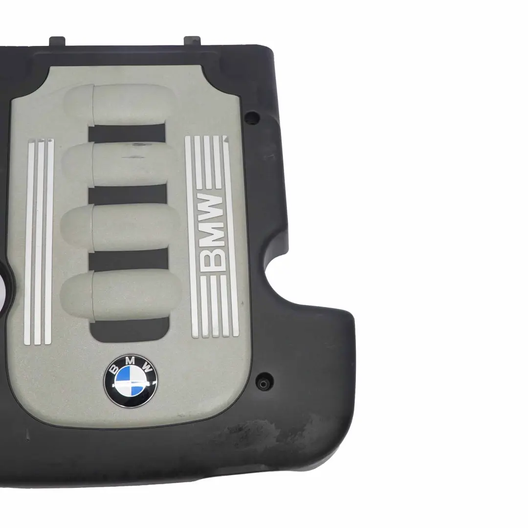 Copertura acustica motore BMW E90 E92 325d Pannello copertura motore per con numero di parte 7789769 Copertura acustica motore BMW E90 E92 325d Pannello copertura motore - SKU 7789769-1 - Numero di parte 7789769