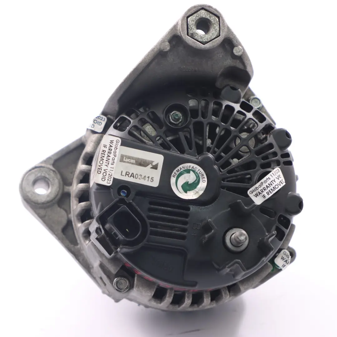 Alternatore Generatore 170A per BMW E60 E61 E65 E66 Diesel con numero di parte 7789981 BMW E60 E61 E65 E66 Diesel Alternatore Generatore 170A - SKU 7789981-1 - Numero di parte 7789981