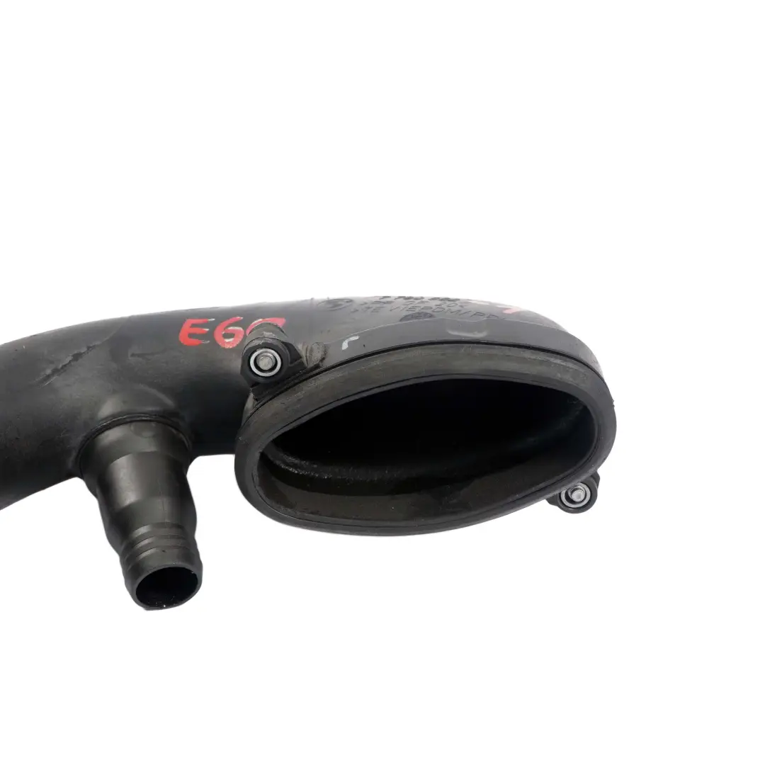 Tubo Dell'Aria 1371 per BMW E46 E60 E61 E83 LCI con numero di parte 7790552 BMW E46 E60 E61 E83 LCI Tubo Dell'Aria 1371 - SKU 7790552 - Numero di parte 7790552