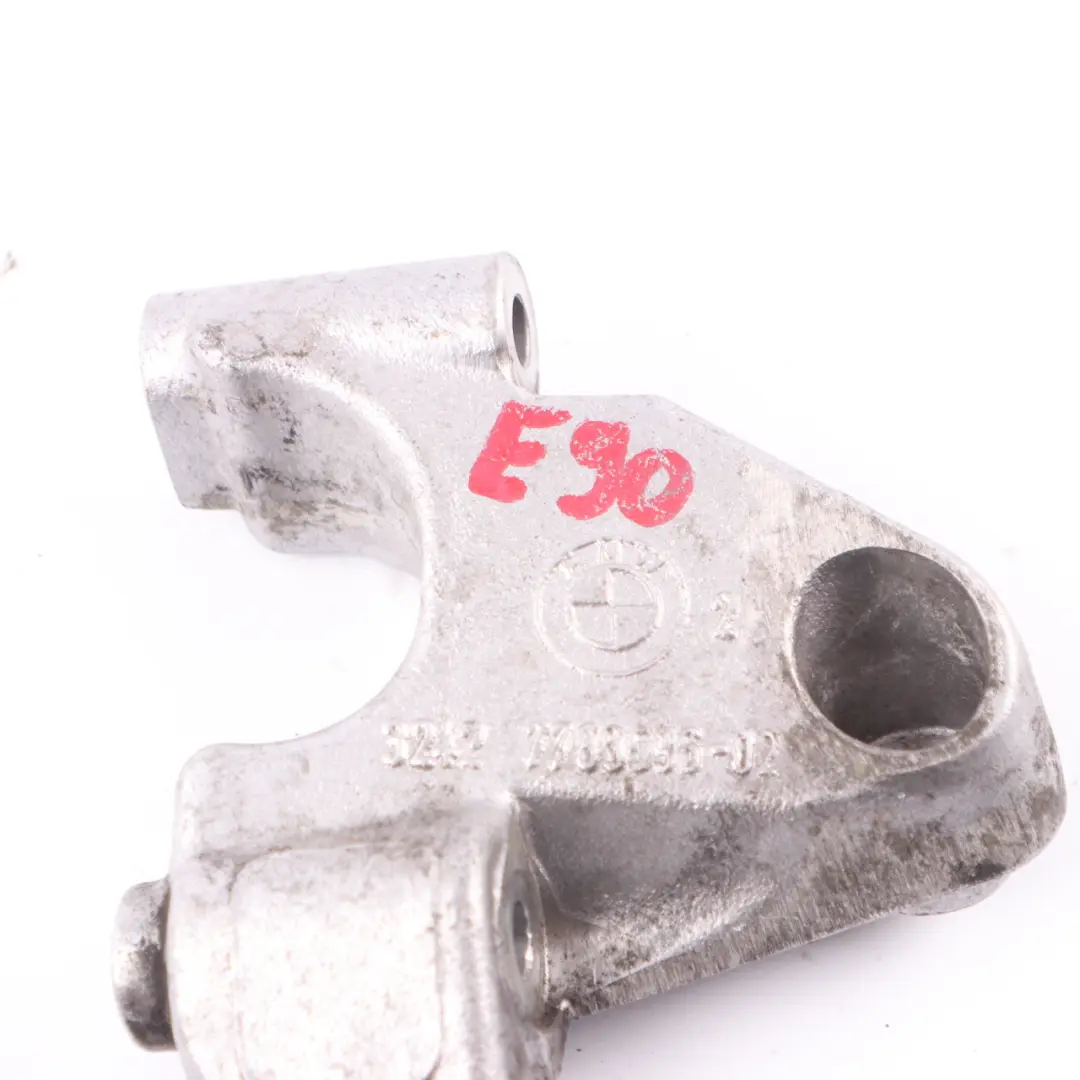 M57N M57N2 Soporte de la bomba dirección Soporte montaje 7788596 para BMW E60 E61 E65 con número de pieza 7790907 BMW E60 E61 E65 M57N M57N2 Soporte de la bomba dirección Soporte montaje 7788596 - SKU 7790907 - Número de pieza 7790907