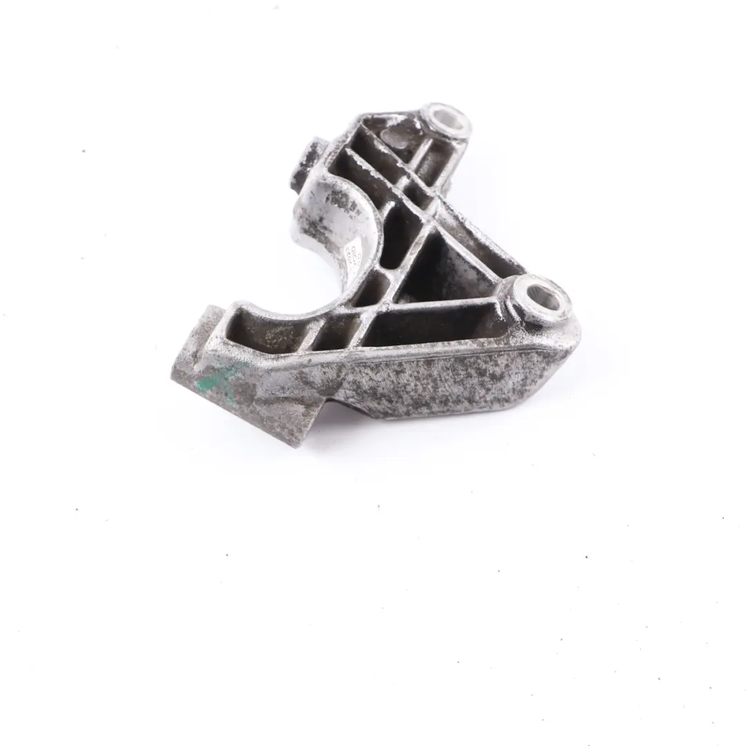 M57N M57N2 Support de Pompe de Direction Assistée 7788596 pour BMW E60 E61 E65 à propos du numéro de pièce 7790907 BMW E60 E61 E65 M57N M57N2 Support de Pompe de Direction Assistée 7788596 - SKU 7790907 - Numéro de pièce 7790907