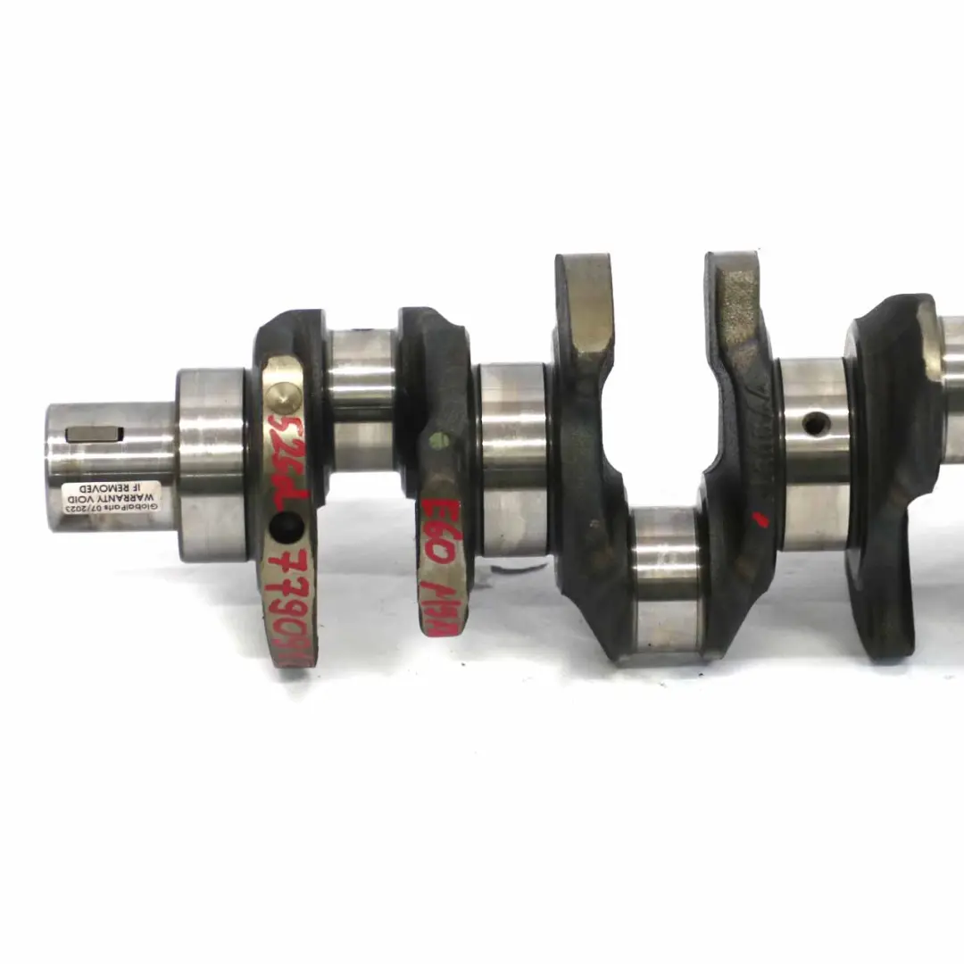 Crankshaft BMW E60 E61 525d M57N 256D2 Diesel Engine 7790913 to with Part number 7790912 Crankshaft BMW E60 E61 525d M57N 256D2 Diesel Engine 7790913 - SKU 7790912 - Part number 7790912