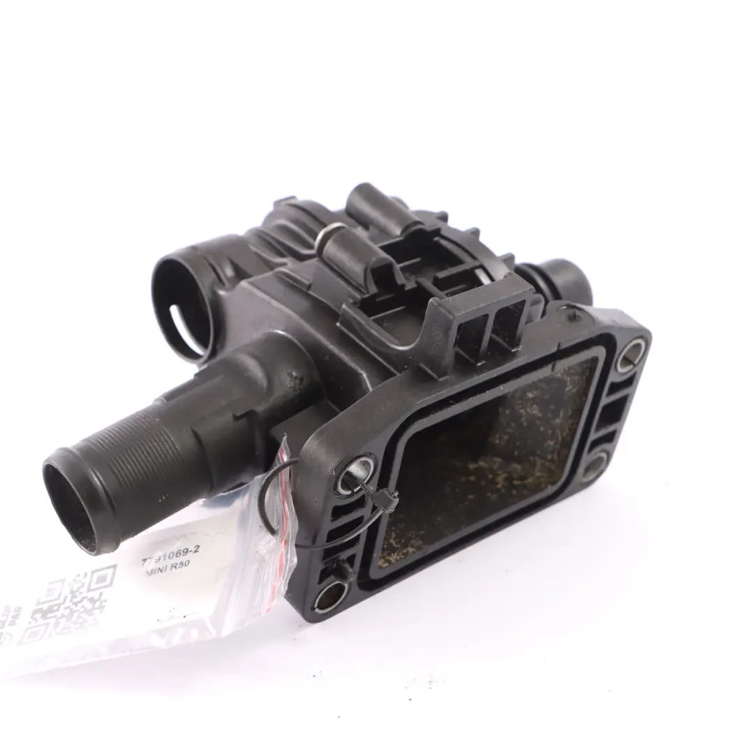 Pompa dell'acqua Alloggiamento termostato Connettore tubo per Mini R50 con numero di parte 7791069 Mini R50 Pompa dell'acqua Alloggiamento termostato Connettore tubo - SKU 7791069-2 - Numero di parte 7791069