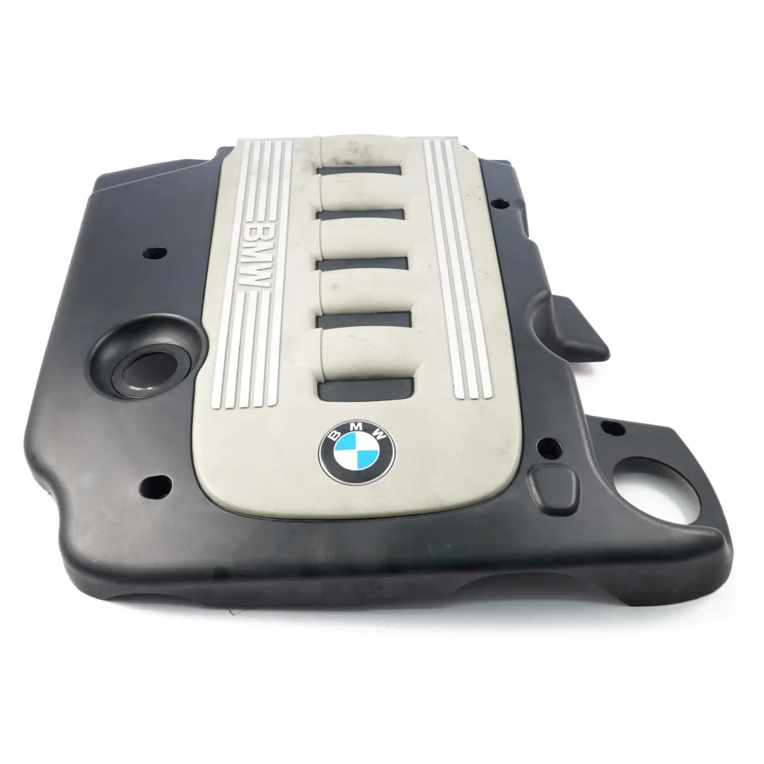 M57N Panneau d'isolation acoustique du moteur pour BMW E60 E61 Diesel 535d à propos du numéro de pièce 7791972 BMW E60 E61 Diesel 535d M57N Panneau d'isolation acoustique du moteur - SKU 7791972 - Numéro de pièce 7791972