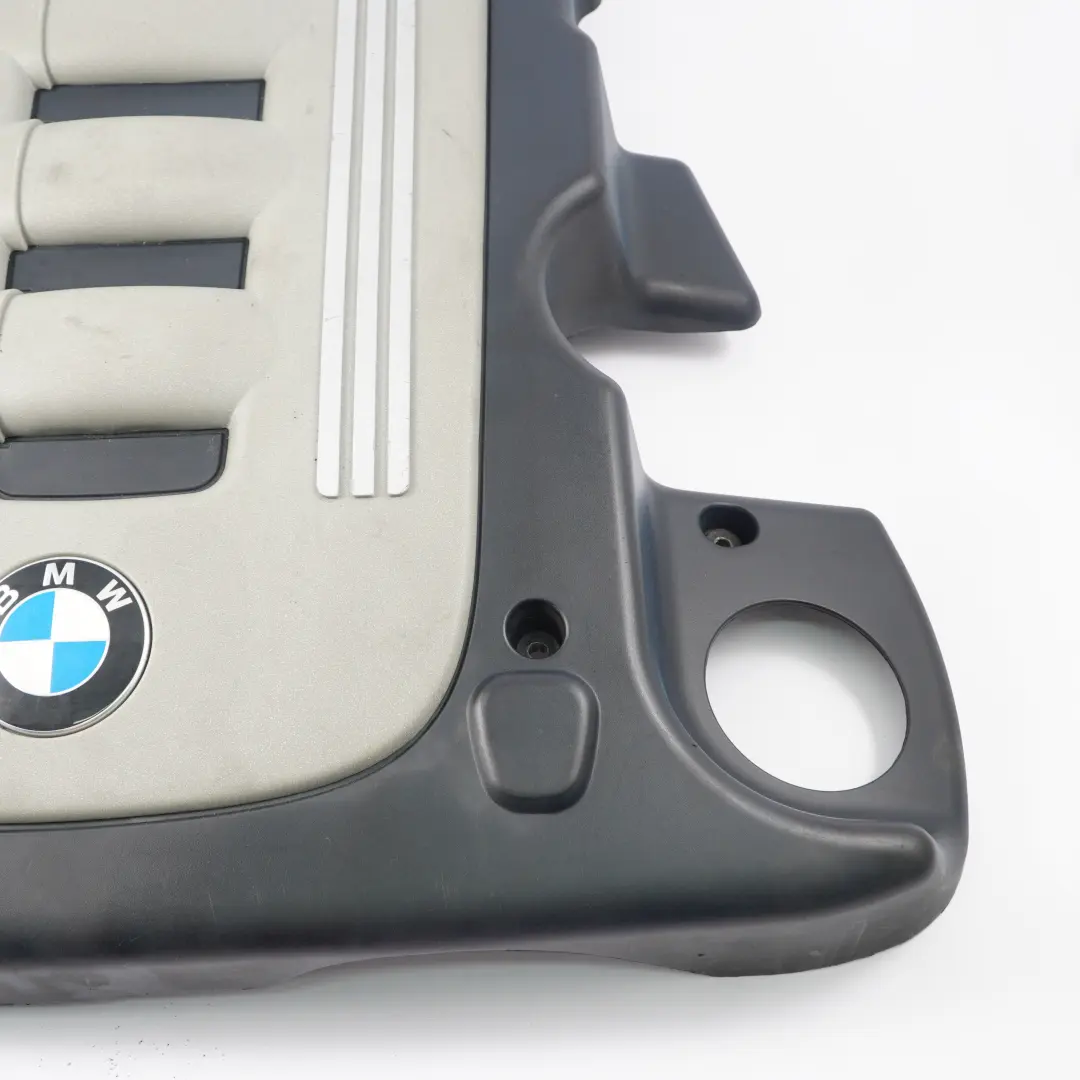 M57N Panneau d'isolation acoustique du moteur pour BMW E60 E61 Diesel 535d à propos du numéro de pièce 7791972 BMW E60 E61 Diesel 535d M57N Panneau d'isolation acoustique du moteur - SKU 7791972 - Numéro de pièce 7791972