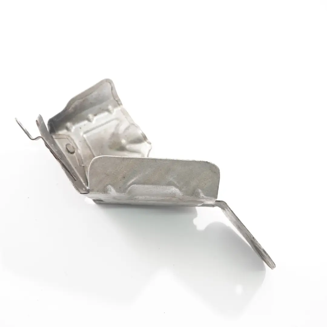 M57N Aislamiento Térmico Escape Panel Proteción Térmica para BMW E60 E61 535D con número de pieza 7792238 BMW E60 E61 535D M57N Aislamiento Térmico Escape Panel Proteción Térmica - SKU 7792238 - Número de pieza 7792238