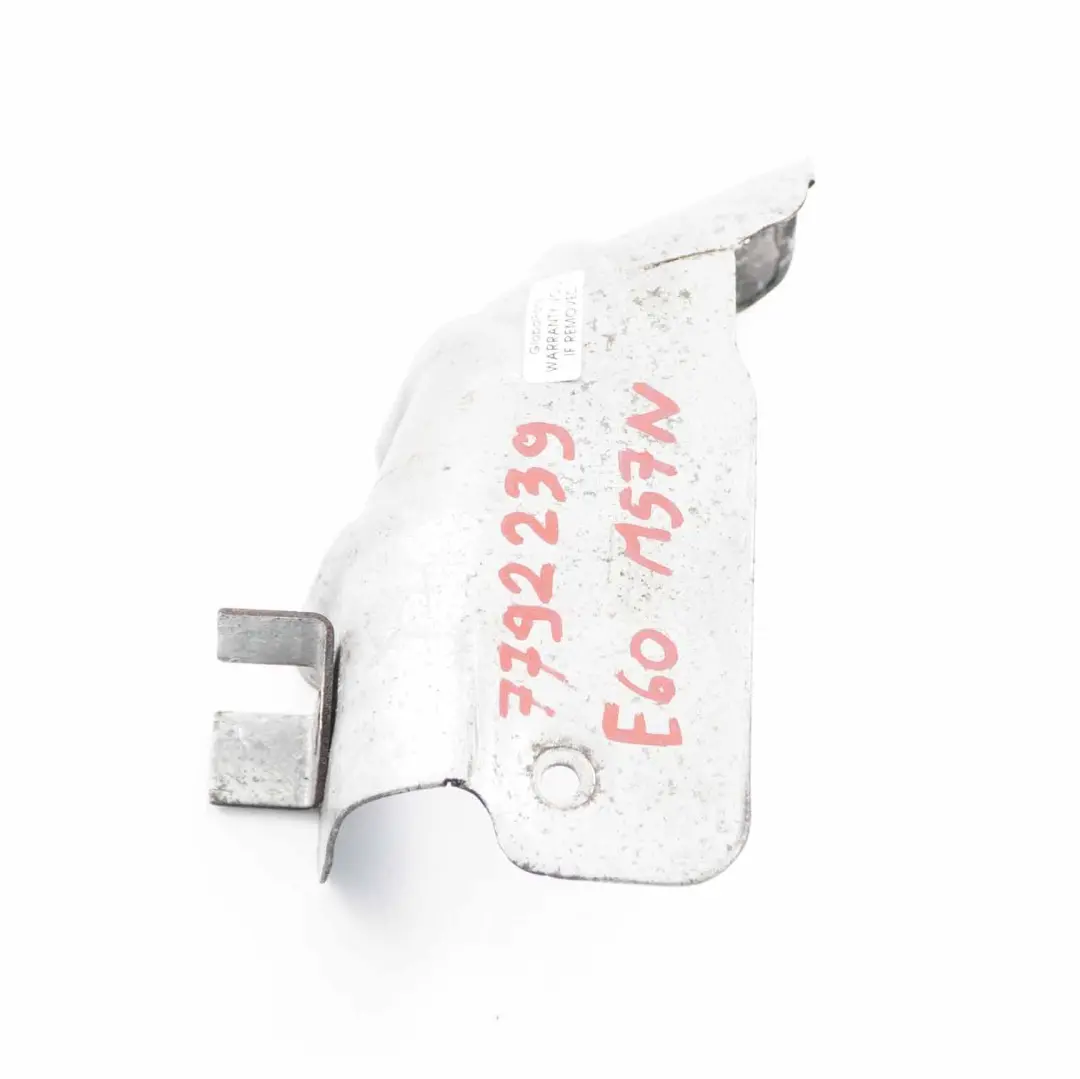 M57N Protector termico Colector De Escape para BMW E60 535d con número de pieza 7792239 BMW E60 535d M57N Protector termico Colector De Escape - SKU 7792239 - Número de pieza 7792239